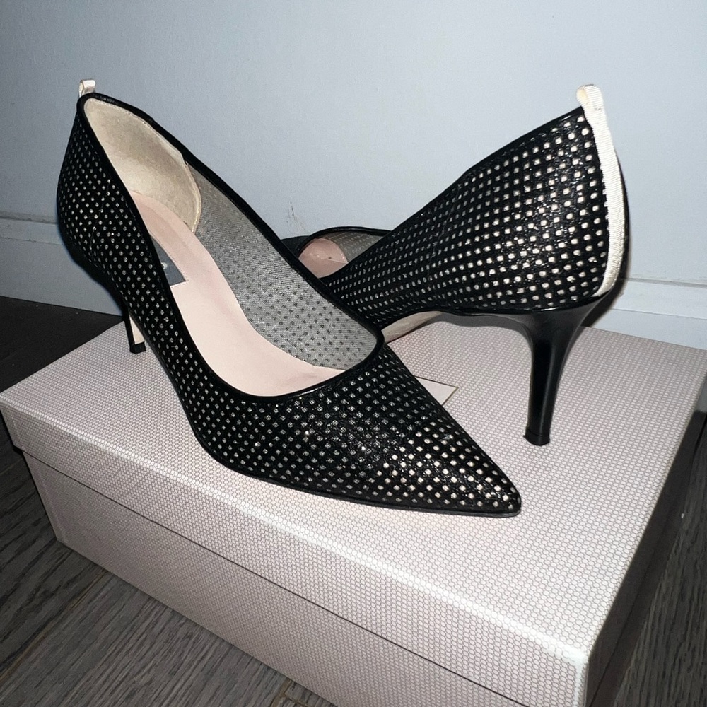 SJP by Sarah Jessica Parker Fishnet Fawn Pumps